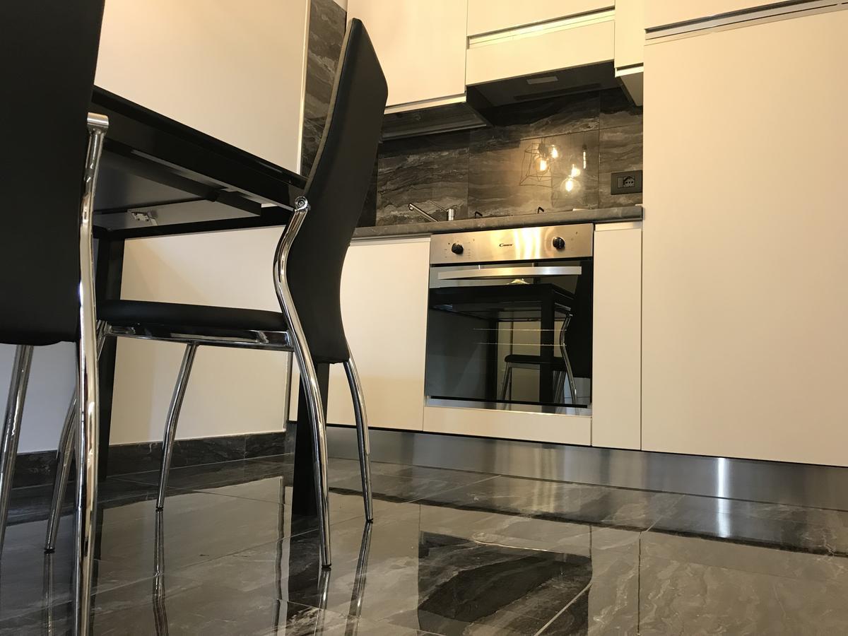 Loft Sirmione Leilighet Eksteriør bilde